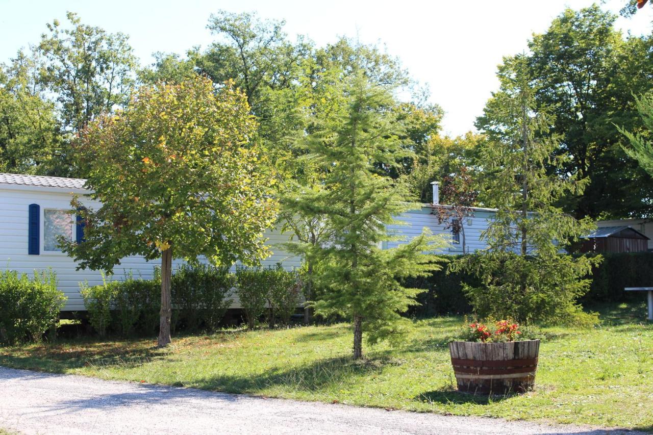 Camping Du Pontis Verteillac Εξωτερικό φωτογραφία