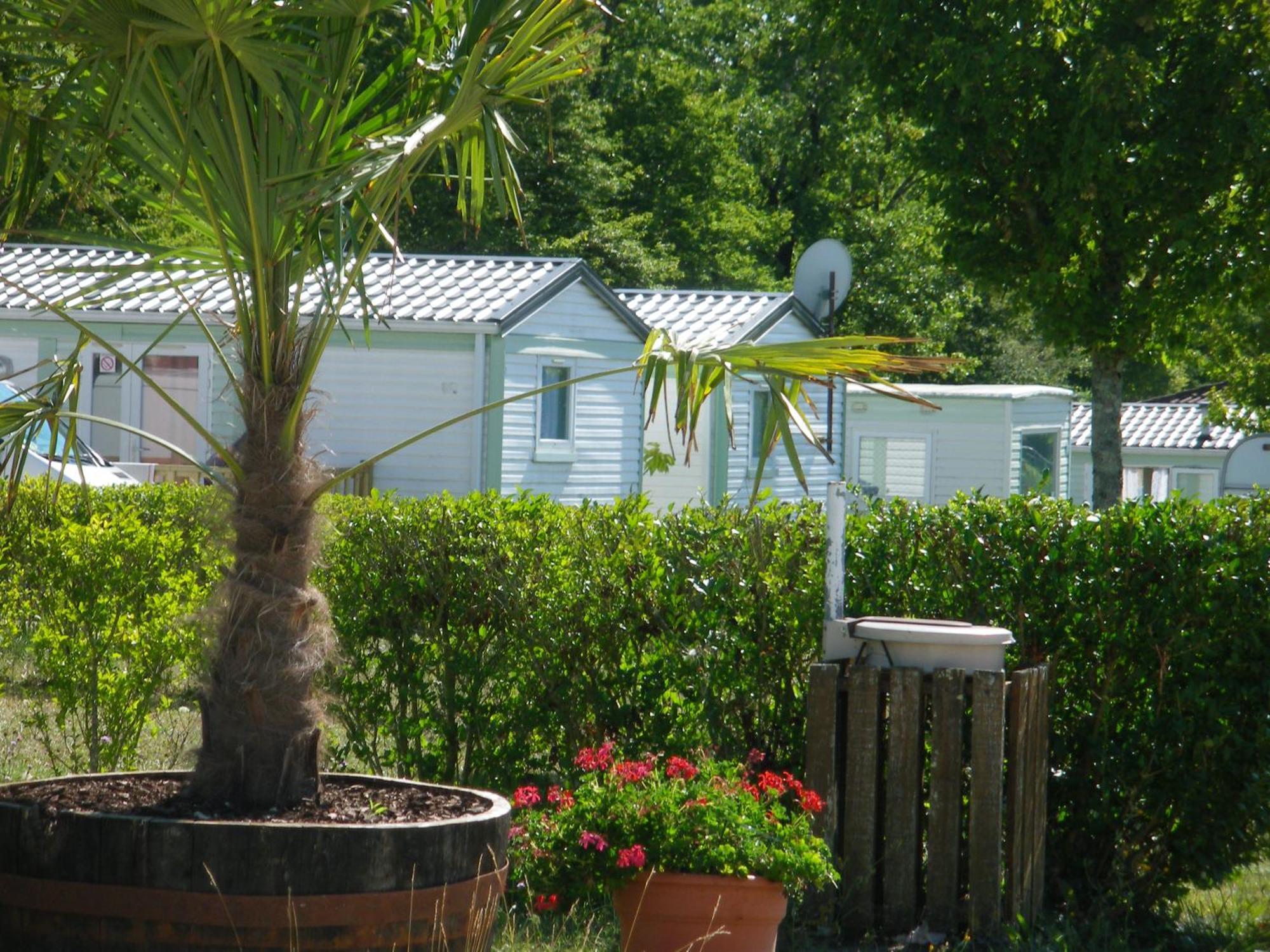 Camping Du Pontis Verteillac Εξωτερικό φωτογραφία