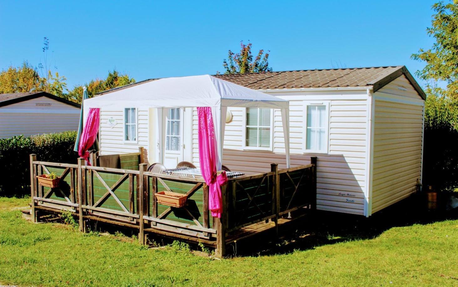 Camping Du Pontis Verteillac Εξωτερικό φωτογραφία