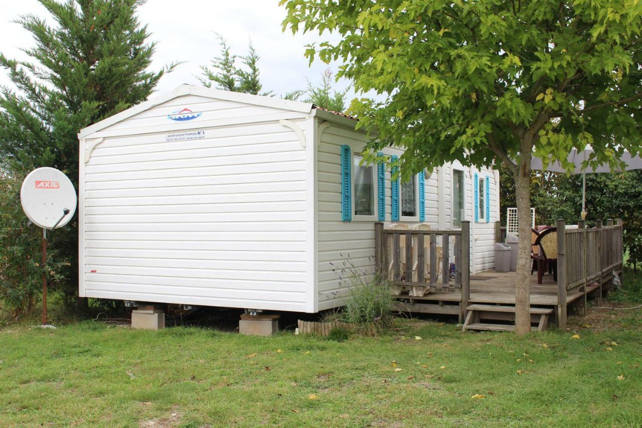 Camping Du Pontis Verteillac Εξωτερικό φωτογραφία