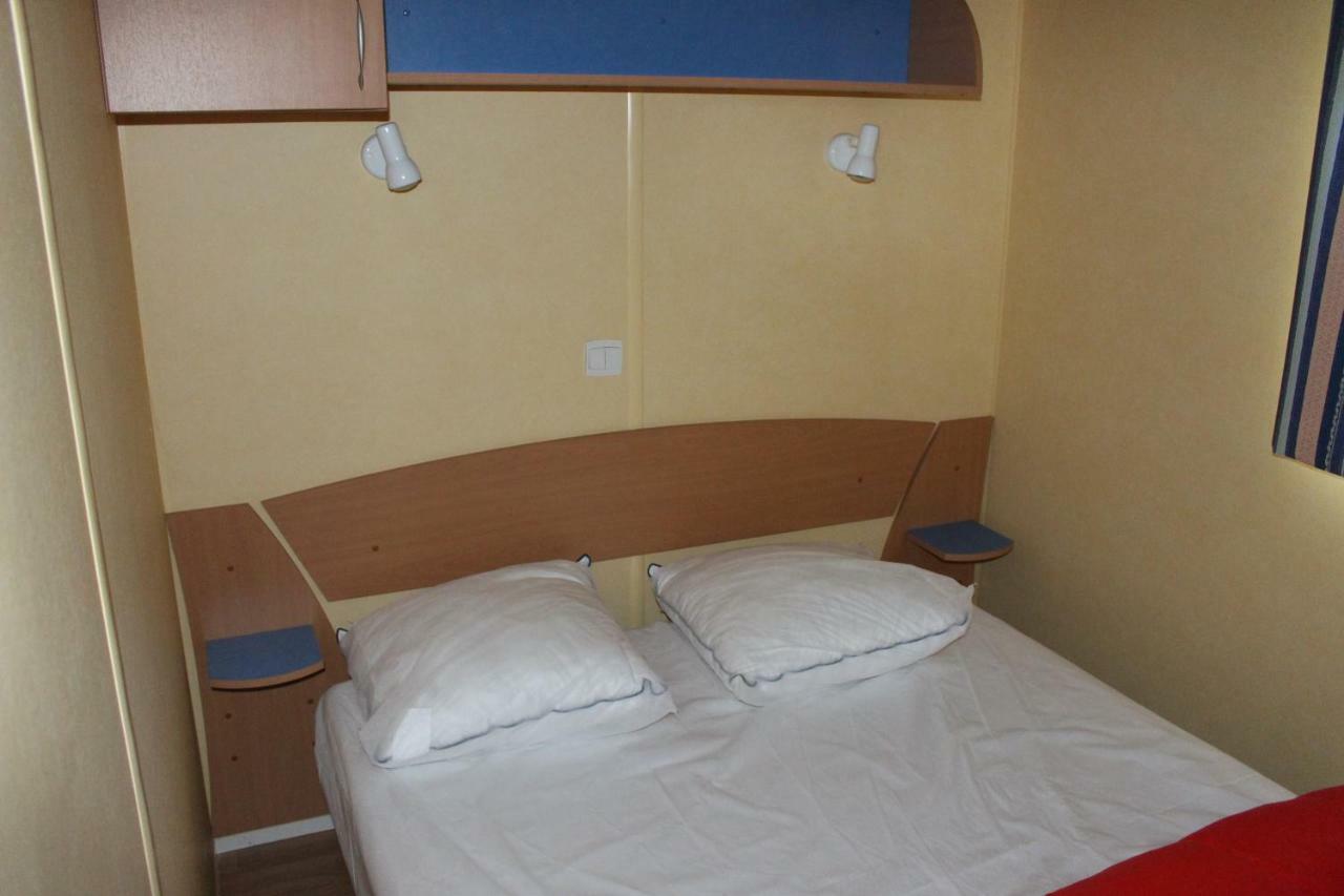 Camping Du Pontis Verteillac Εξωτερικό φωτογραφία