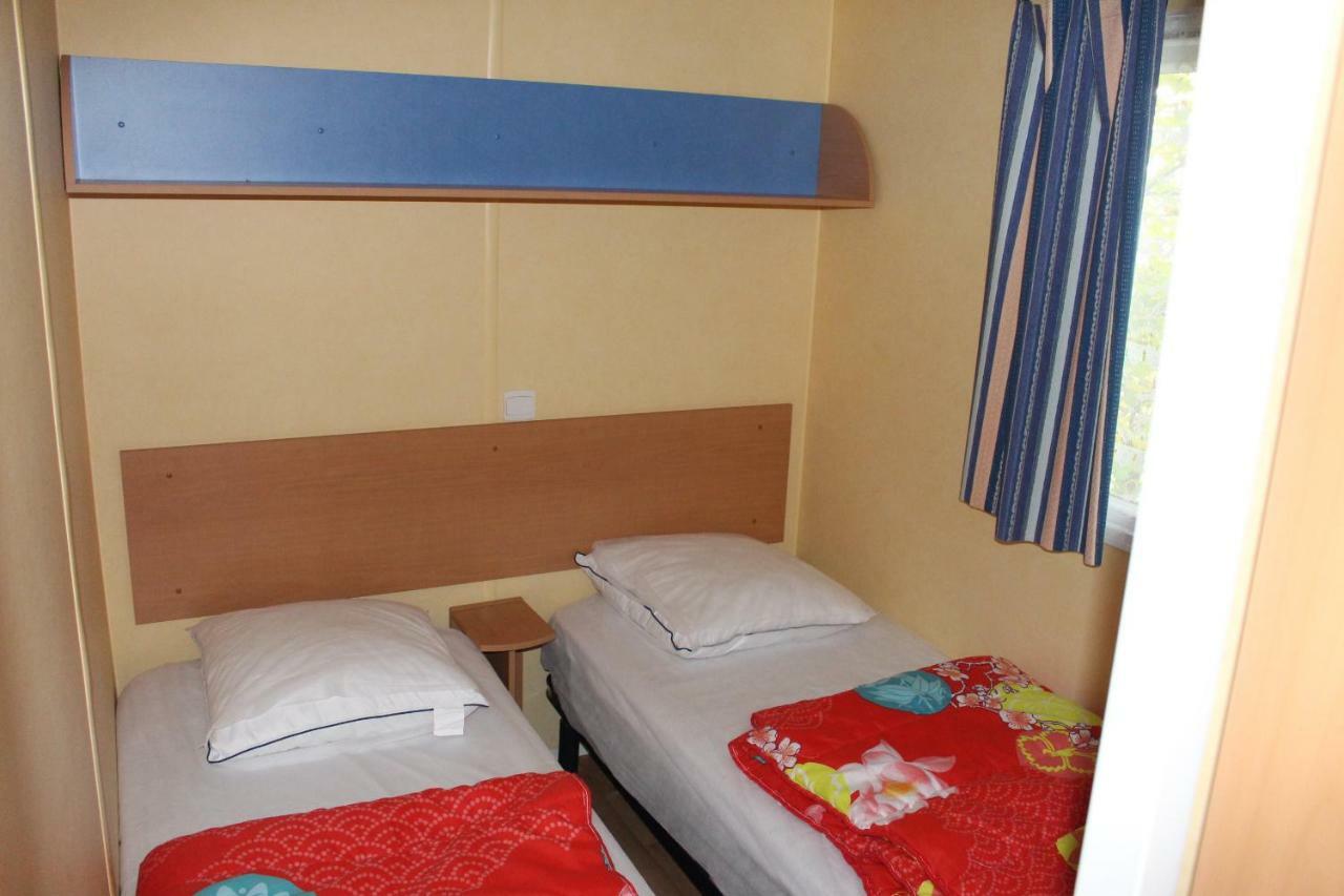 Camping Du Pontis Verteillac Εξωτερικό φωτογραφία