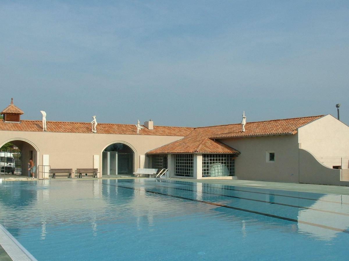 Camping Du Pontis Verteillac Εξωτερικό φωτογραφία